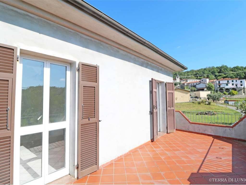 casa indipendente in vendita a Mulazzo