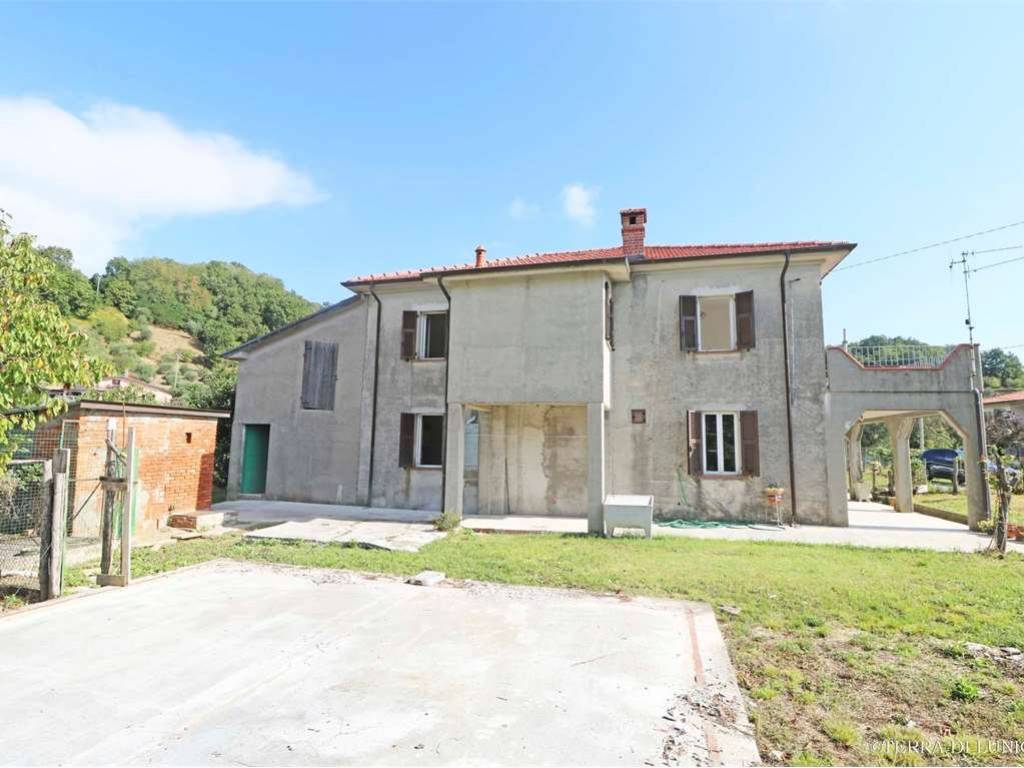 casa indipendente in vendita a Mulazzo