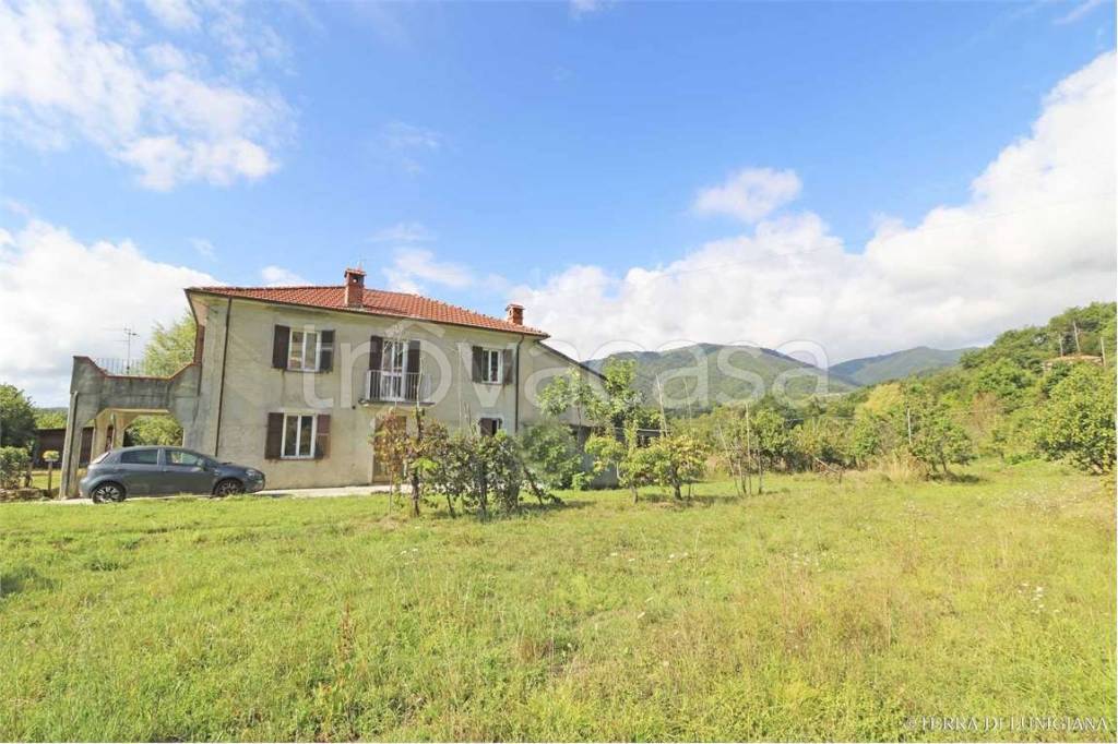 casa indipendente in vendita a Mulazzo