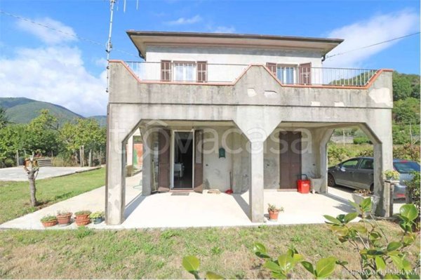 casa indipendente in vendita a Mulazzo