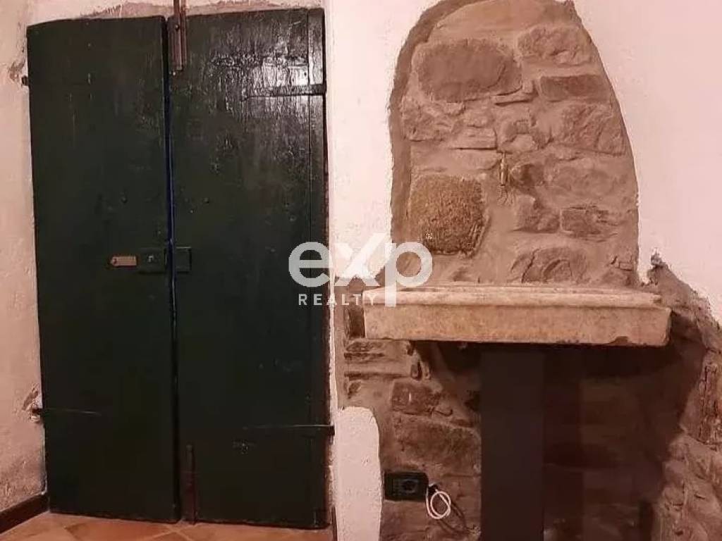 appartamento in vendita a Mulazzo in zona Castagnetoli