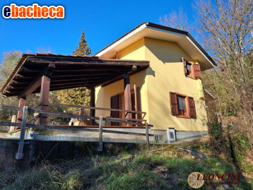 casa indipendente in vendita a Mulazzo in zona Lusuolo