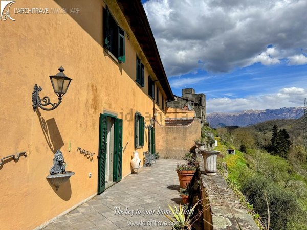 casa indipendente in vendita a Mulazzo in zona Lusuolo