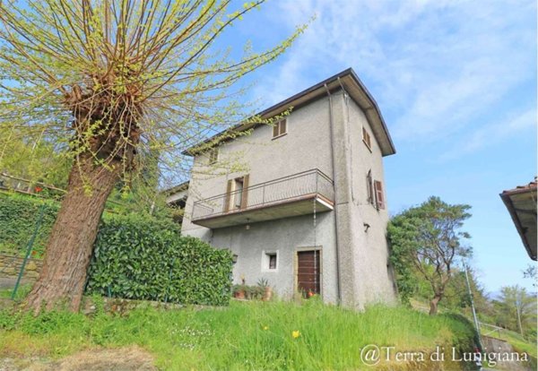 casa indipendente in vendita a Mulazzo in zona Campoli