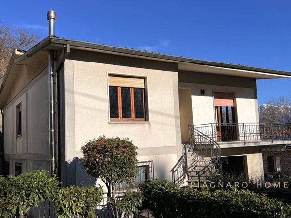 casa indipendente in vendita a Mulazzo in zona Pozzo