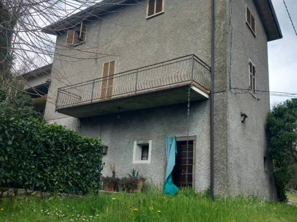 casa indipendente in vendita a Mulazzo