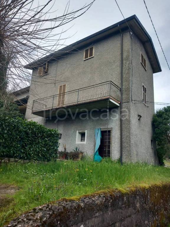 casa indipendente in vendita a Mulazzo