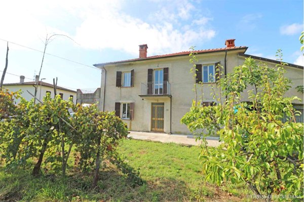 casa indipendente in vendita a Mulazzo