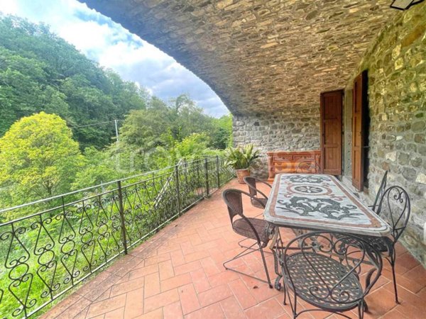 appartamento in vendita a Mulazzo in zona Lusuolo