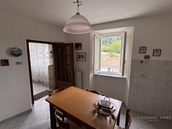 casa indipendente in vendita a Mulazzo in zona Pozzo
