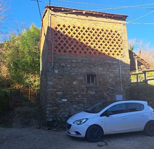 casa indipendente in vendita a Mulazzo