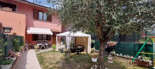 casa indipendente in vendita a Mulazzo in zona Groppoli