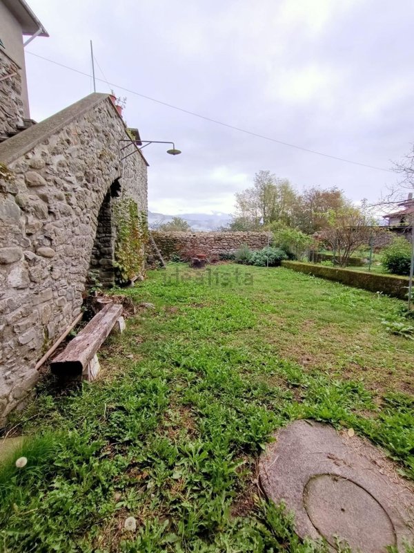 casa indipendente in vendita a Mulazzo in zona Groppoli