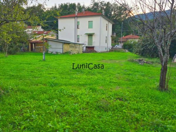 casa indipendente in vendita a Mulazzo in zona Talavorno
