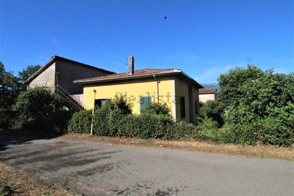 casa indipendente in vendita a Mulazzo in zona Groppoli