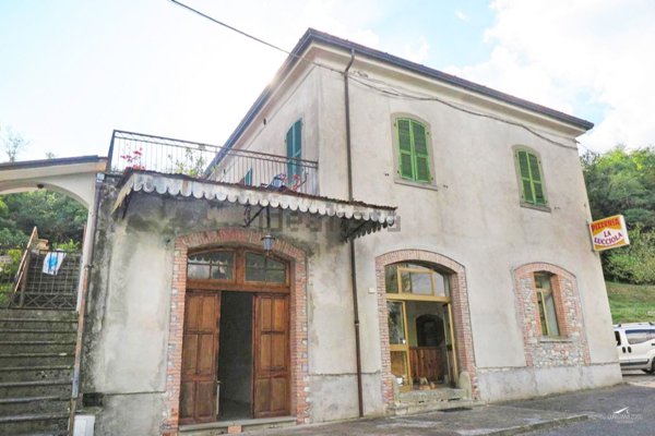 casa indipendente in vendita a Mulazzo