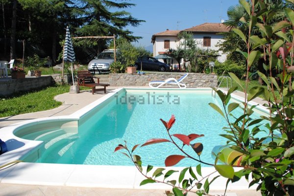 casa semindipendente in vendita a Mulazzo