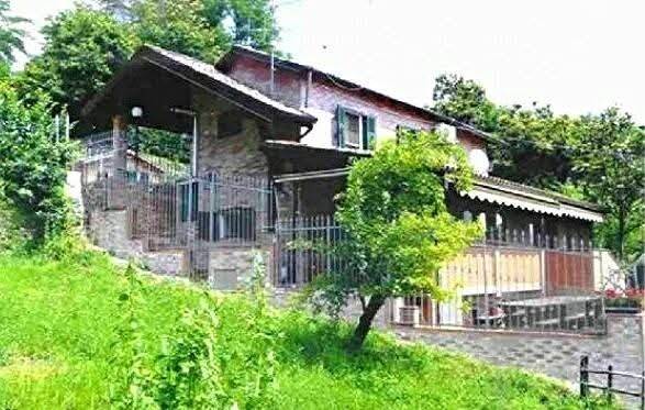 casa indipendente in vendita a Mulazzo in zona Arpiola