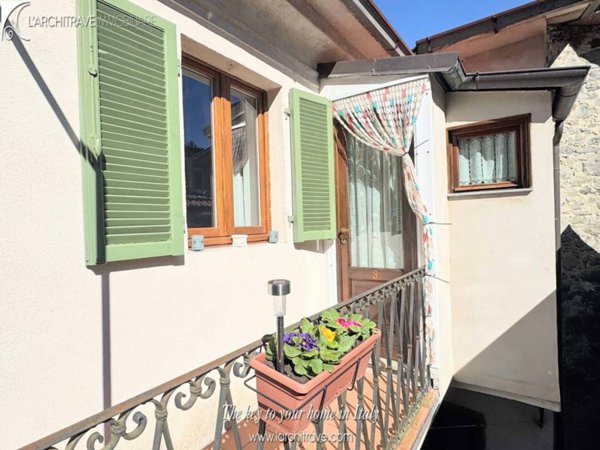 casa indipendente in vendita a Mulazzo