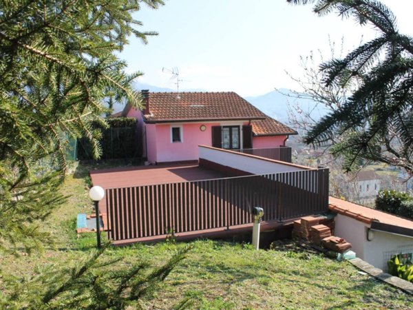 casa indipendente in vendita a Mulazzo