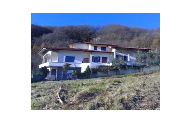casa indipendente in vendita a Mulazzo in zona Campoli