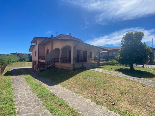 casa indipendente in vendita a Mulazzo in zona Arpiola