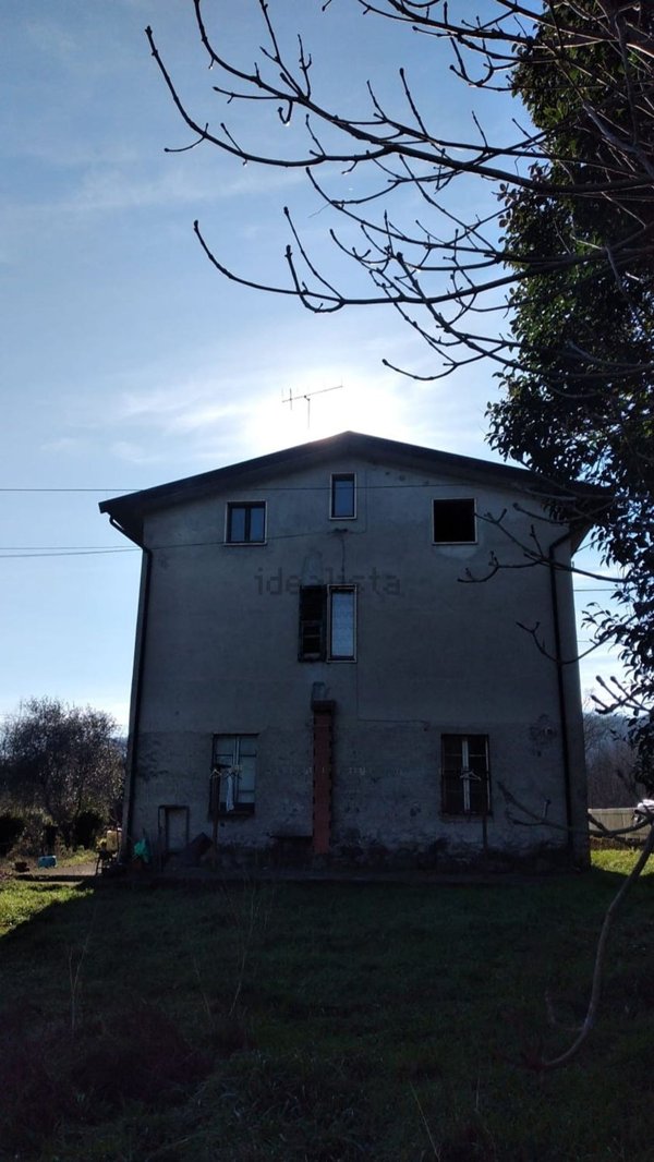 casa indipendente in vendita a Mulazzo in zona Talavorno