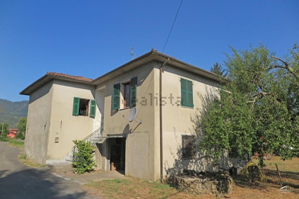casa indipendente in vendita a Mulazzo