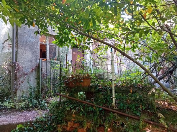 casa indipendente in vendita a Mulazzo in zona Campoli