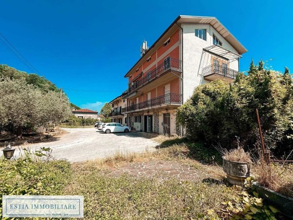 casa indipendente in vendita a Mulazzo in zona Talavorno