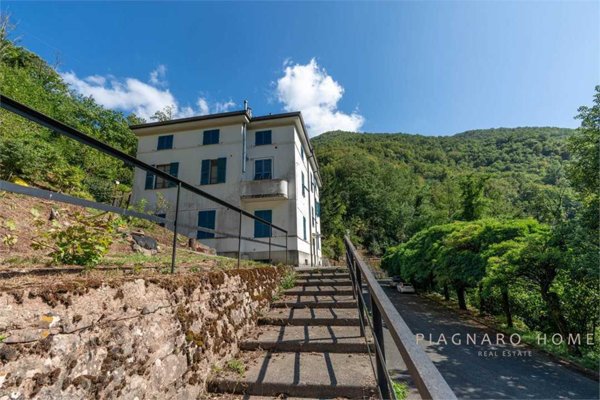 appartamento in vendita a Mulazzo in zona Castagnetoli