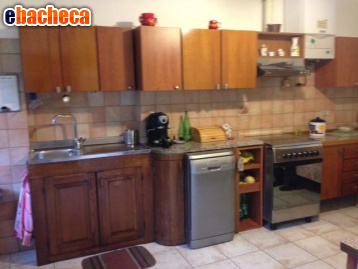 casa semindipendente in vendita a Podenzana