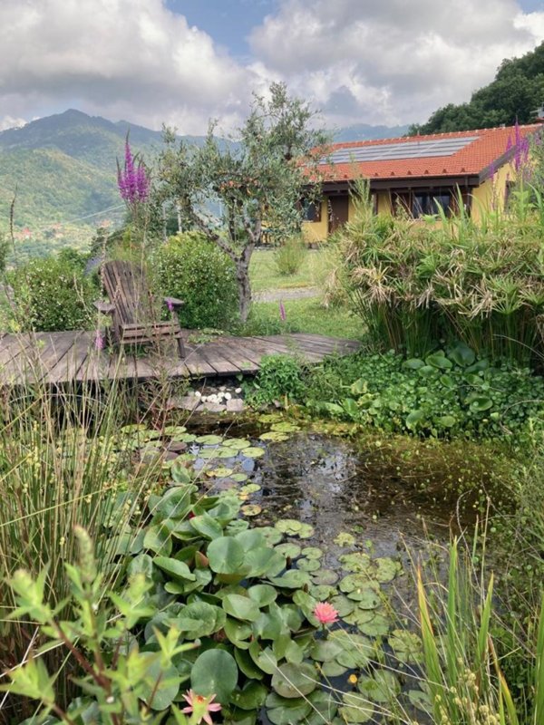 casa indipendente in vendita a Podenzana in zona Bagni