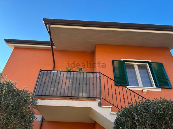appartamento in vendita a Podenzana