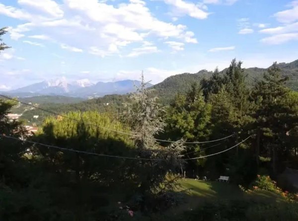 appartamento in vendita a Podenzana