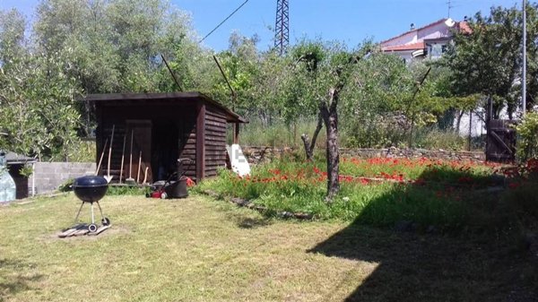 appartamento in vendita a Podenzana