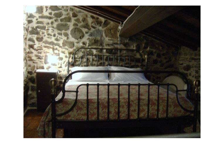 casa indipendente in vendita a Podenzana in zona Bagni