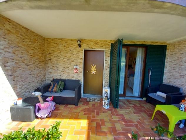 casa indipendente in vendita a Podenzana