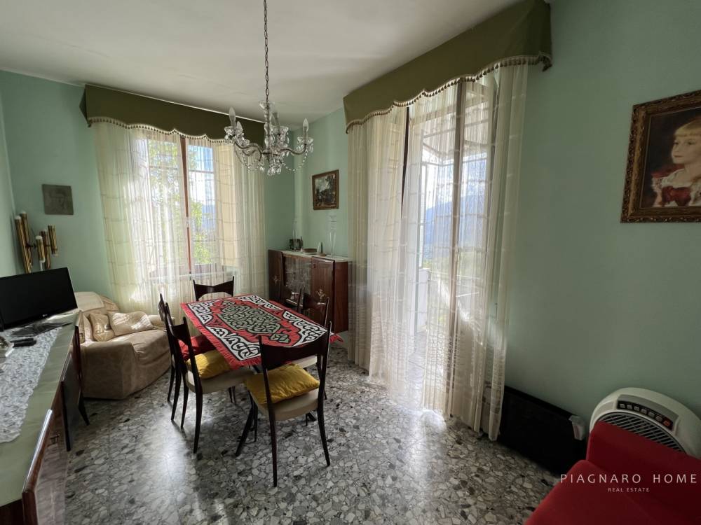 appartamento in vendita a Pontremoli in zona Arzengio
