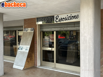 negozio in vendita a Pontremoli
