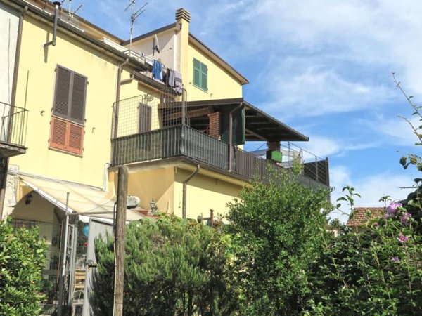 appartamento in vendita a Pontremoli