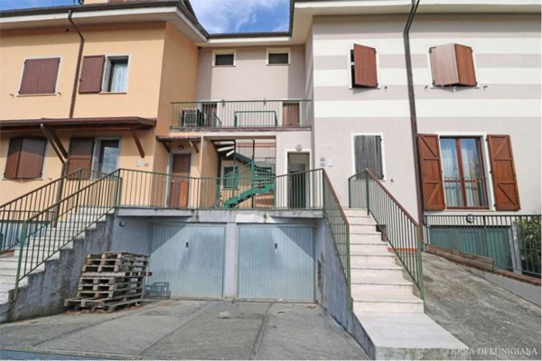 casa indipendente in vendita a Pontremoli