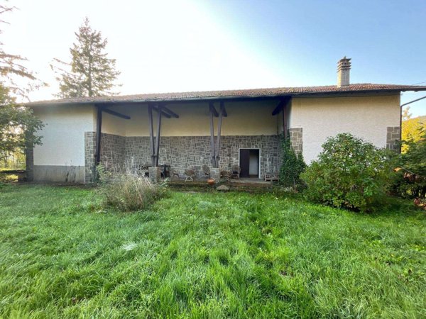 casa indipendente in vendita a Pontremoli in zona Prà del Prete