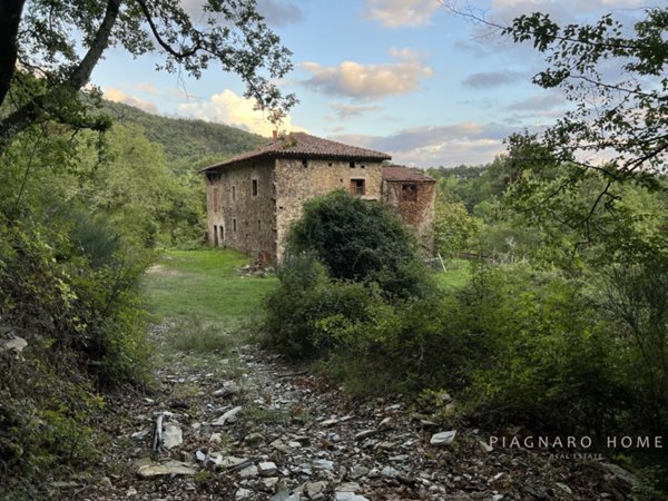 casa indipendente in vendita a Pontremoli