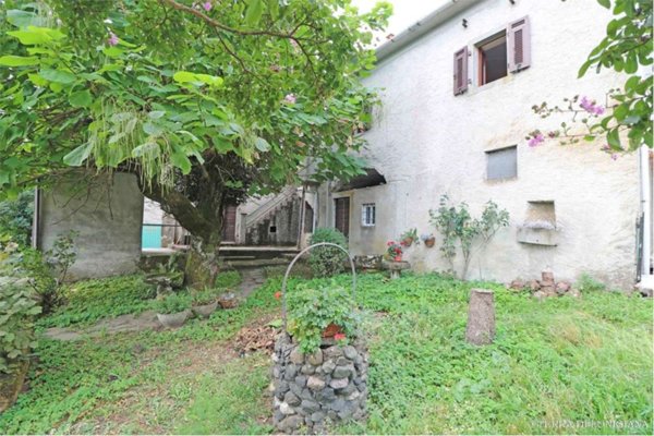 casa indipendente in vendita a Pontremoli