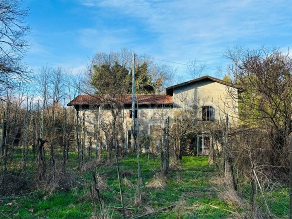 casa indipendente in vendita a Pontremoli