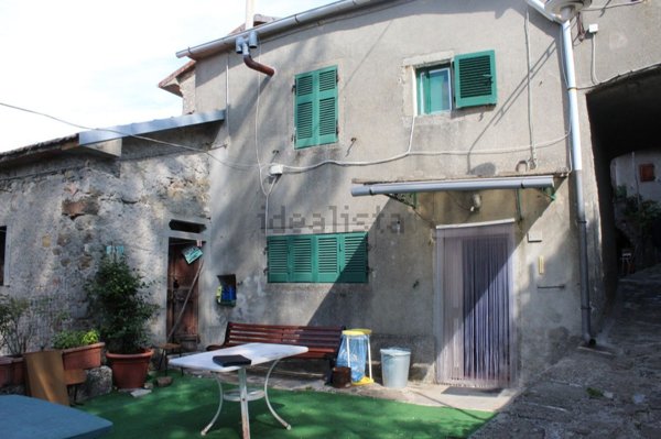 casa indipendente in vendita a Pontremoli