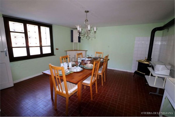 casa indipendente in vendita a Pontremoli