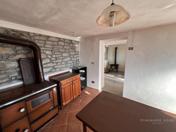 casa indipendente in vendita a Pontremoli