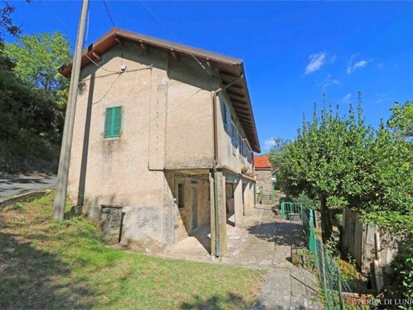 casa indipendente in vendita a Pontremoli